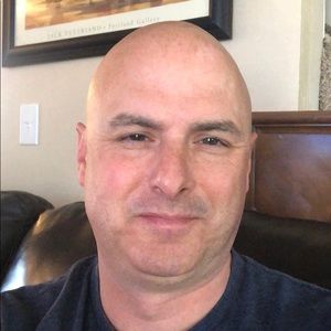 Meet your Posher, Dennis